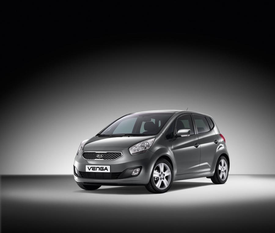  Kia Venga 2009 года  (фото 1 из 16)